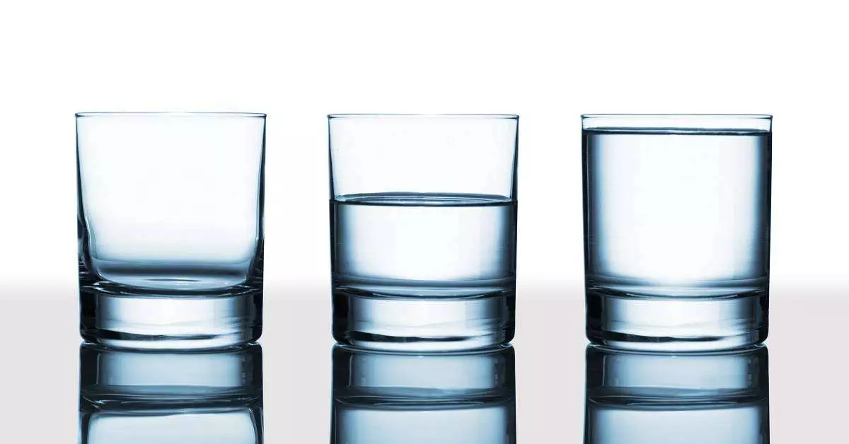 Glass Half Full: 4 Keys to Being an Optimist